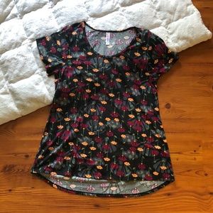 LuLaRoe Classic T Black Floral Print Size Large